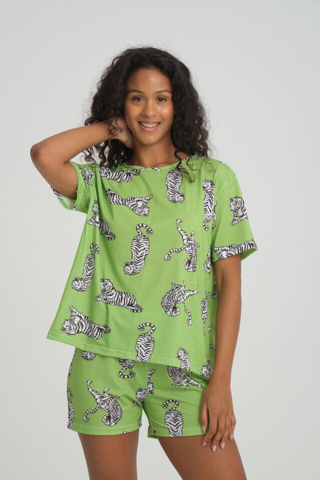 Kısa Kollu Şort Kadın Pijama Takımı Örme Kumaş Pamuklu Green Kaplan