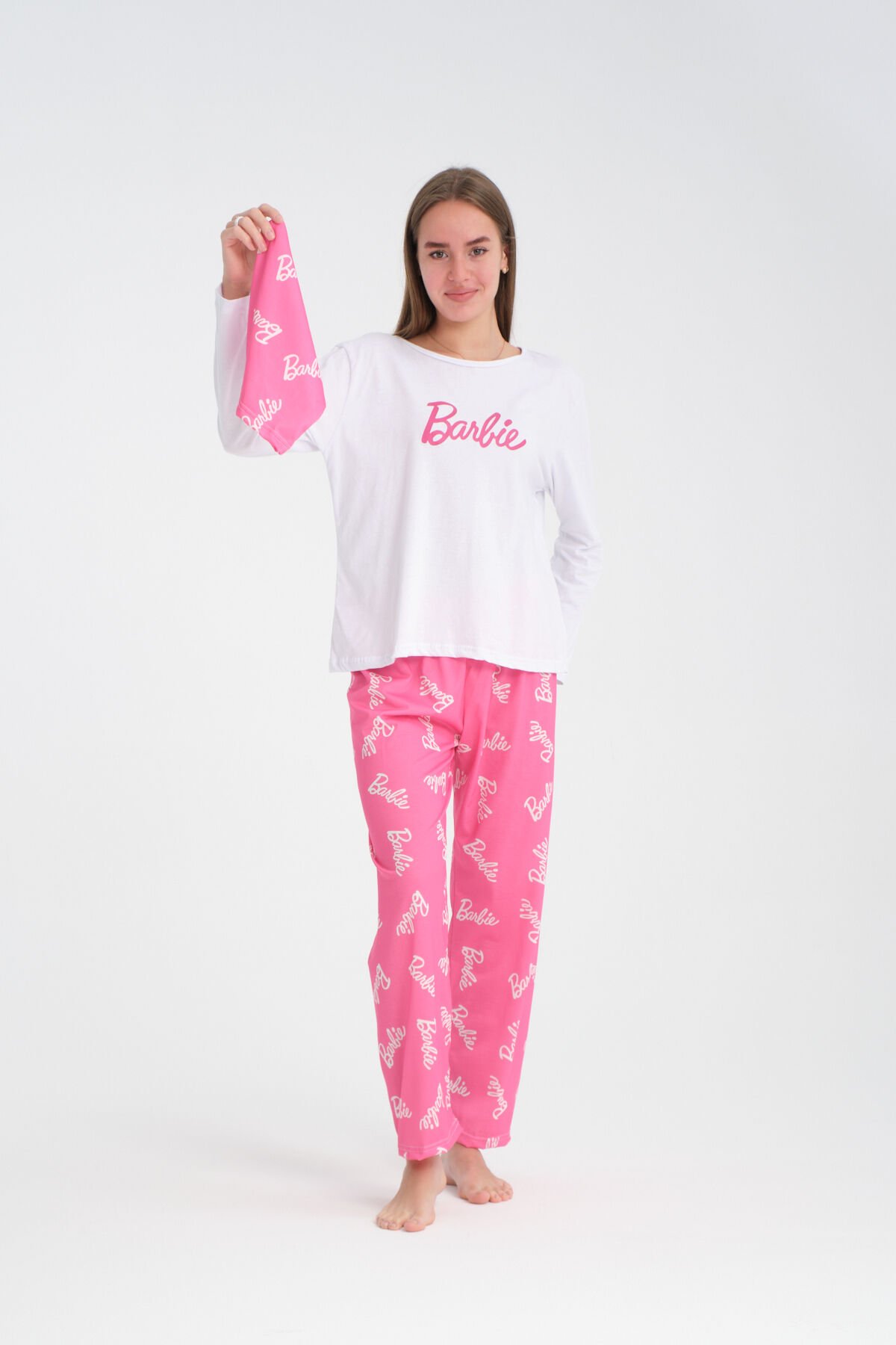 Uzun Kollu Barbie Baskılı Pijama Takımı