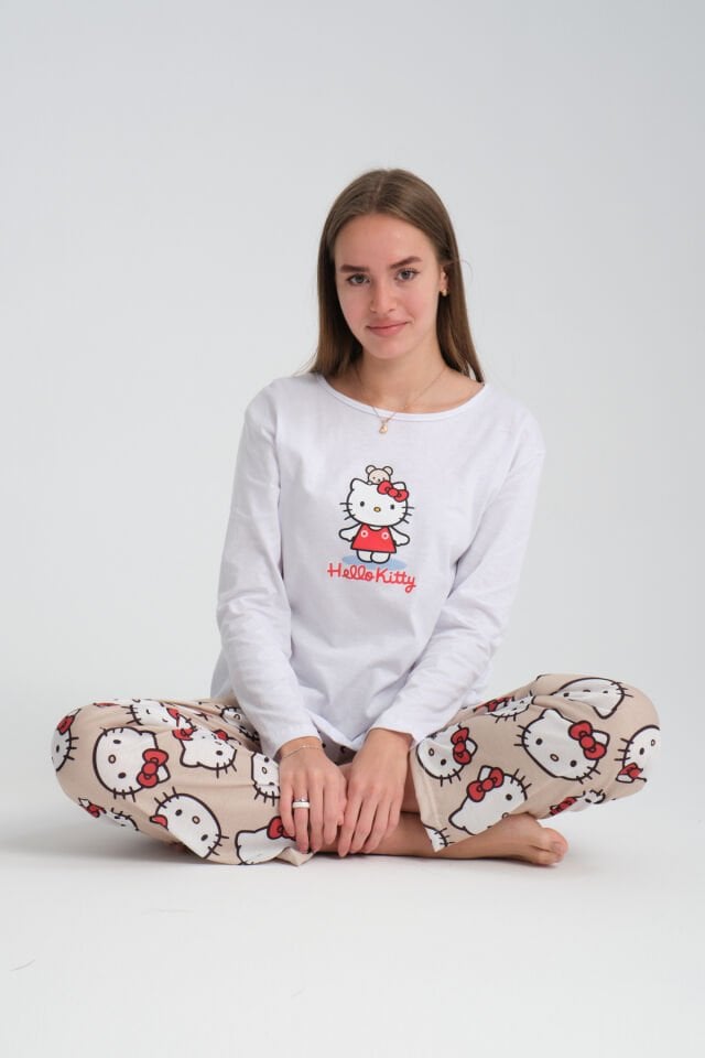 Uzun Kollu Krem Hello Kity Baskılı Pijama Takımı