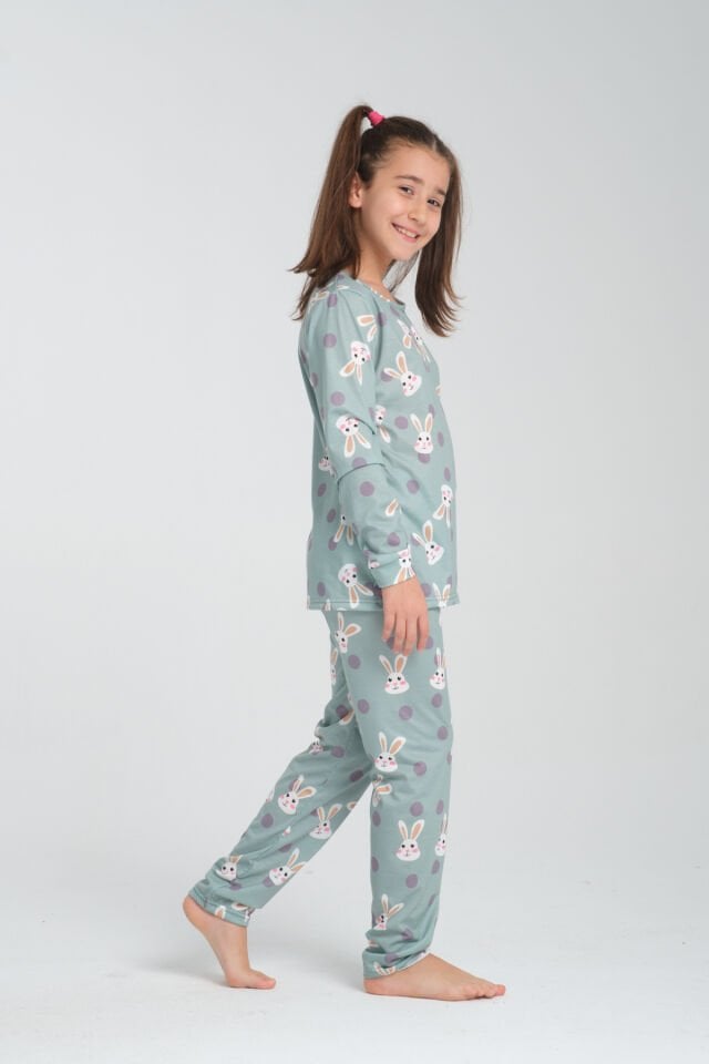 Rabbit Desenli Çocuk Pijama Takımı